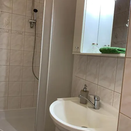 Eko Leo Дудинце