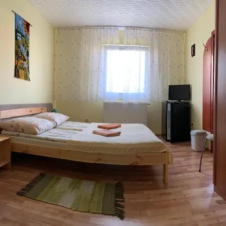 Мини-отель Eko Leo *